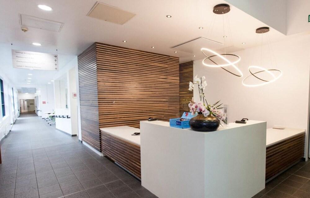 Conference Aston Hotel - Birmingham City Екстер'єр фото