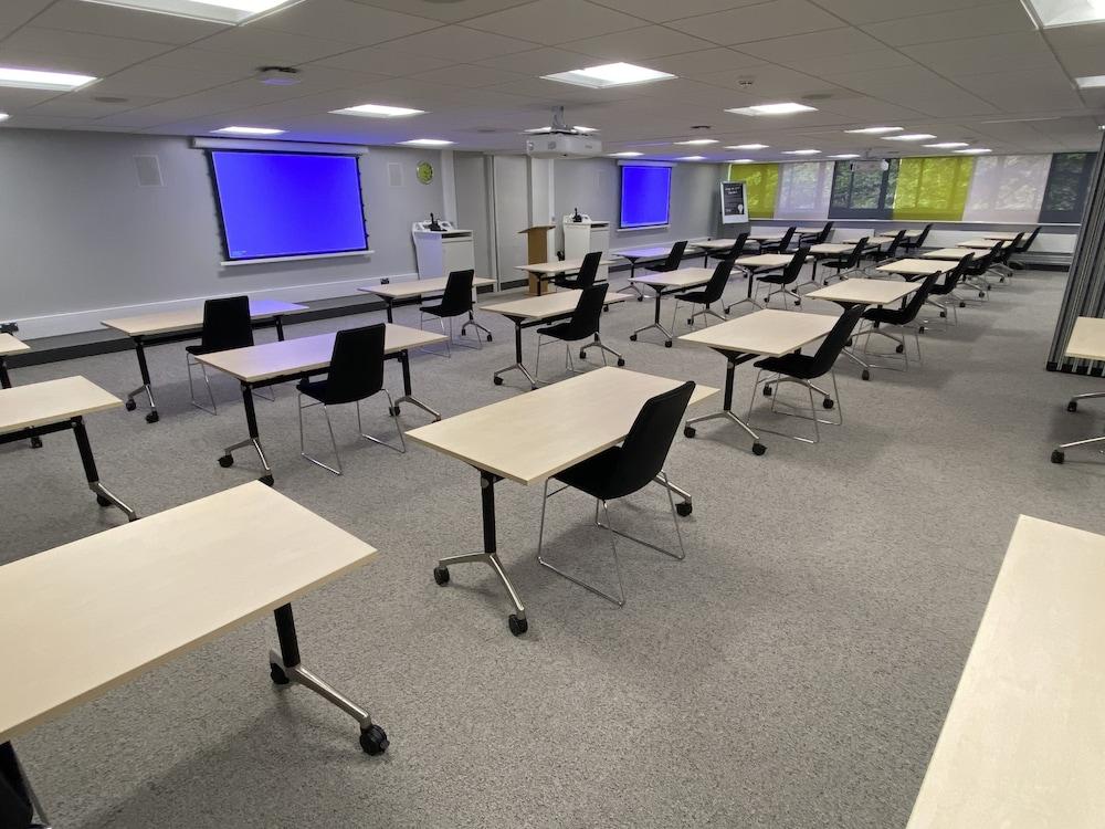 Conference Aston Hotel - Birmingham City Екстер'єр фото