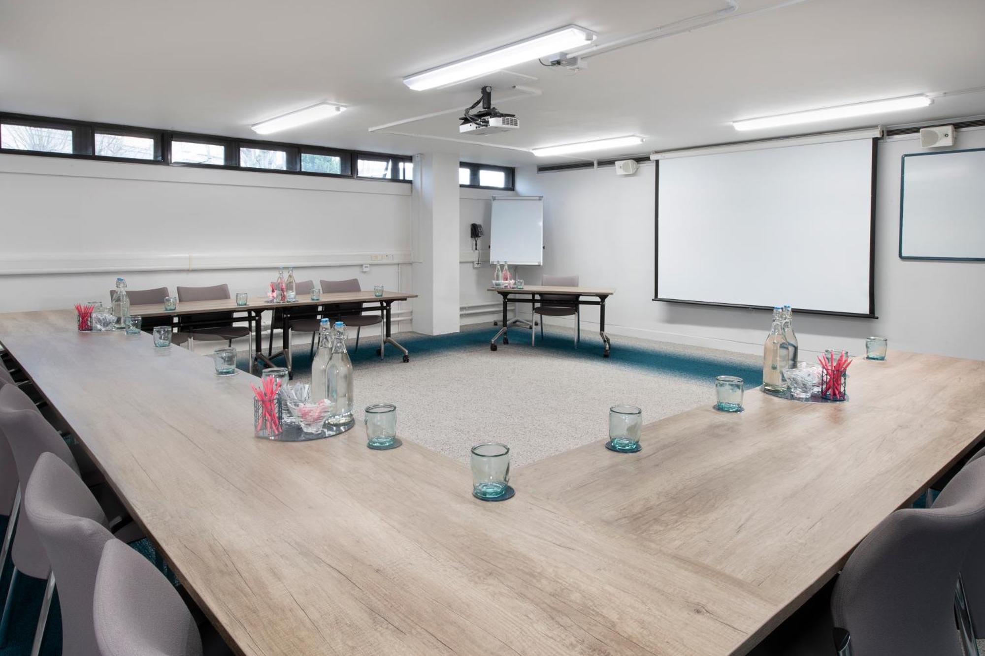 Conference Aston Hotel - Birmingham City Екстер'єр фото